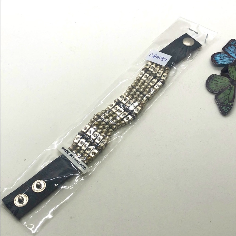 Cuff bracelet